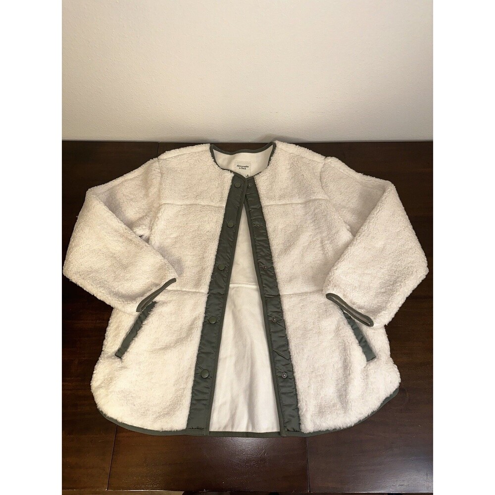 Abercrombie & Fitch Cream Sherpa Jacket with Olive Trim
